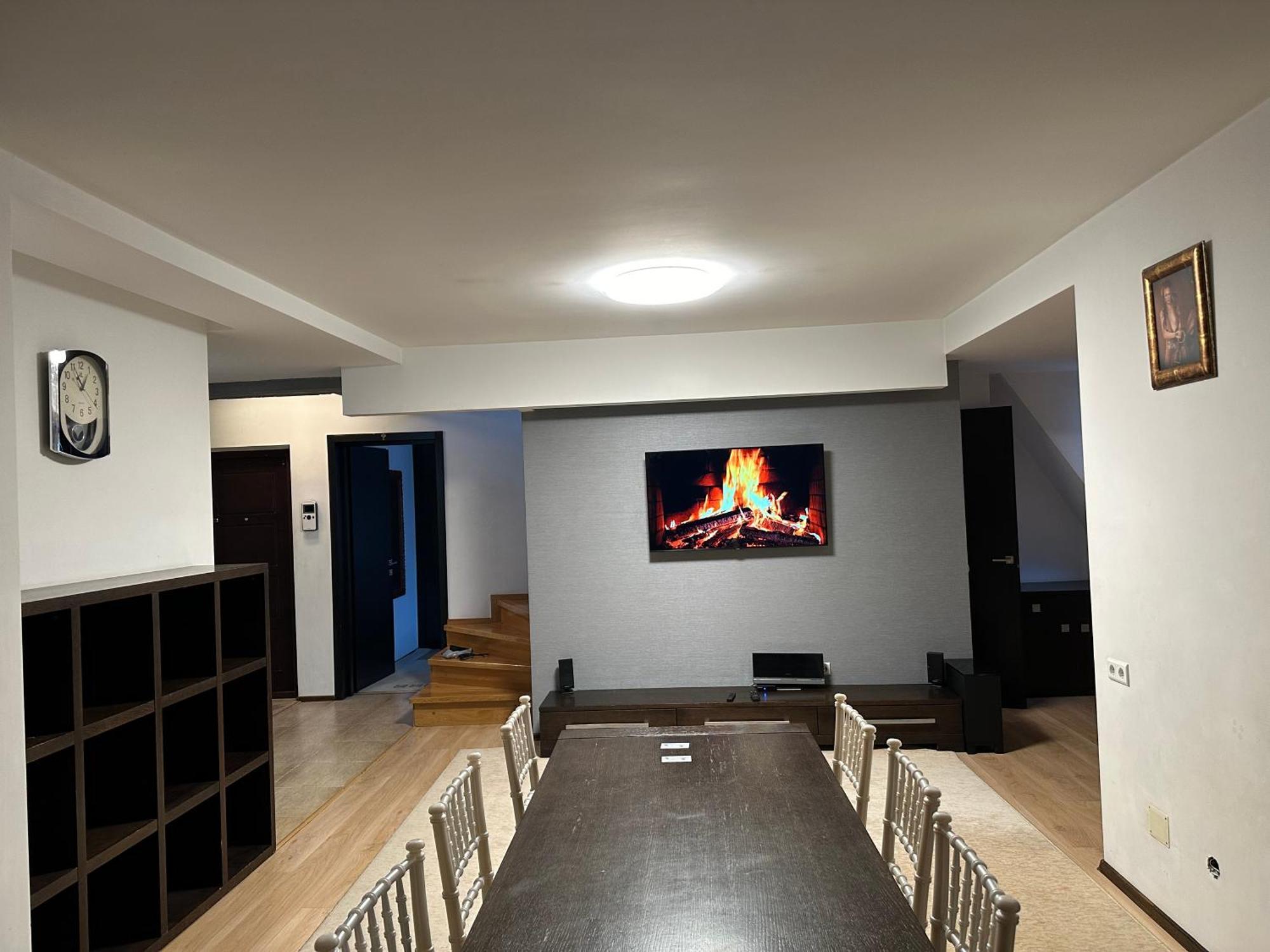Oneclickrent 07 Penthouse Apartment Chisinau